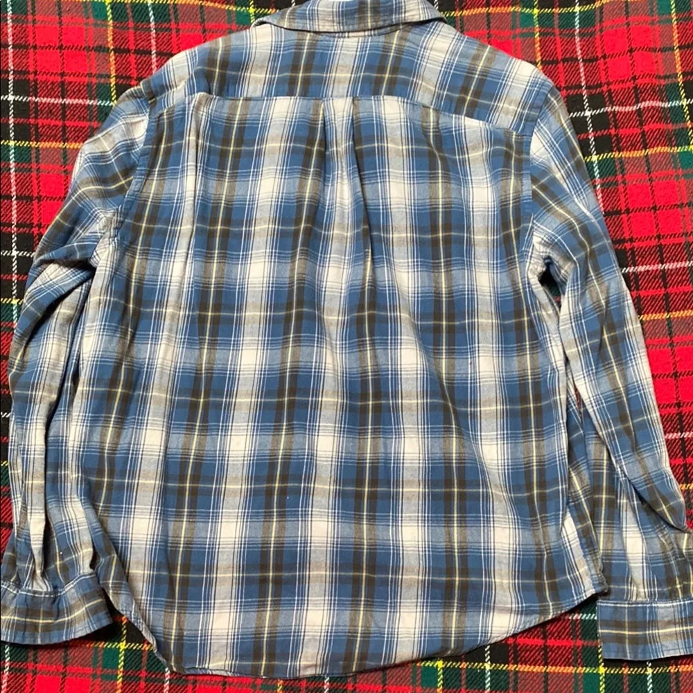 Eddie Bauer Blue and White Plaid Casual Shirt - Picture 3 of 3